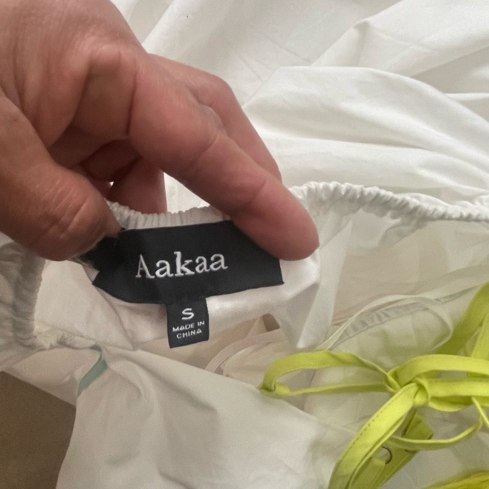 Aakaa White Dress with Lime Accents - Picture 3 of 11